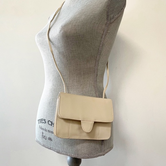 Derek Alexander Handbags - Derek Alexander cream leather mini crossbody bag